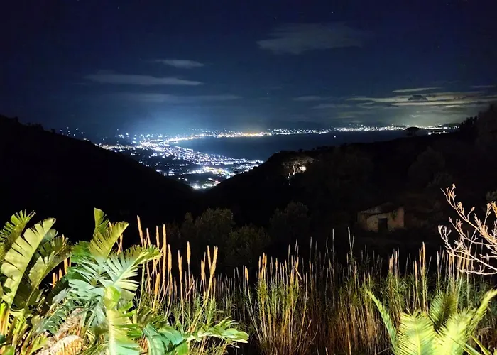 Grazia 2022 Nyaraló Cefalù